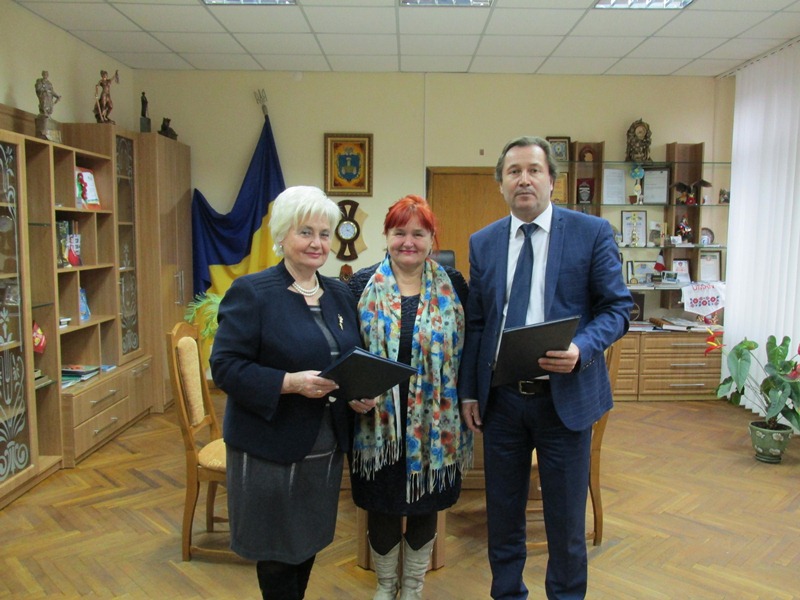 Сергій Редчик, Олена Нікіпелова, Ксенія Павлович